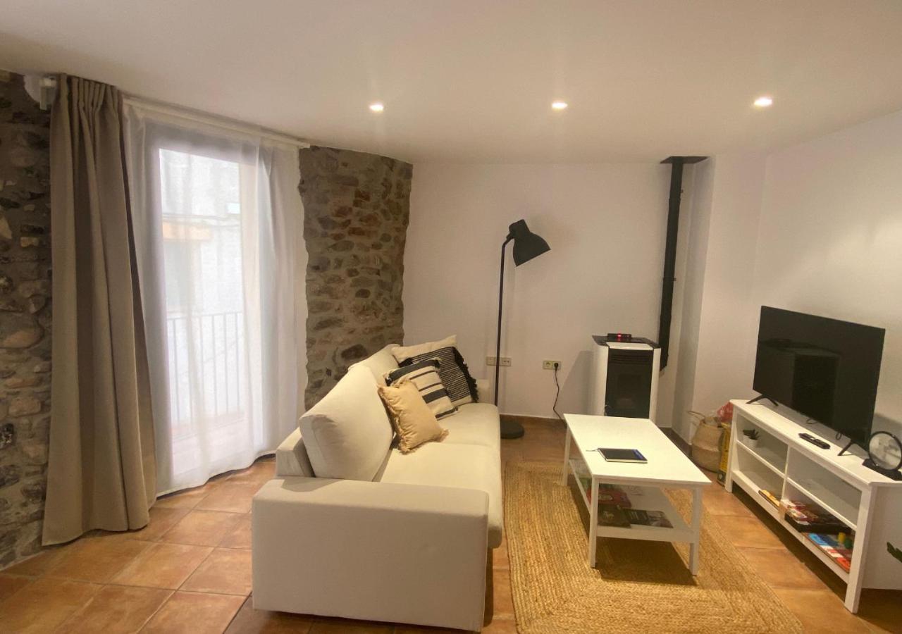 Apartamento Con Encanto En El Pirineo La Pobla de Lillet Luaran gambar