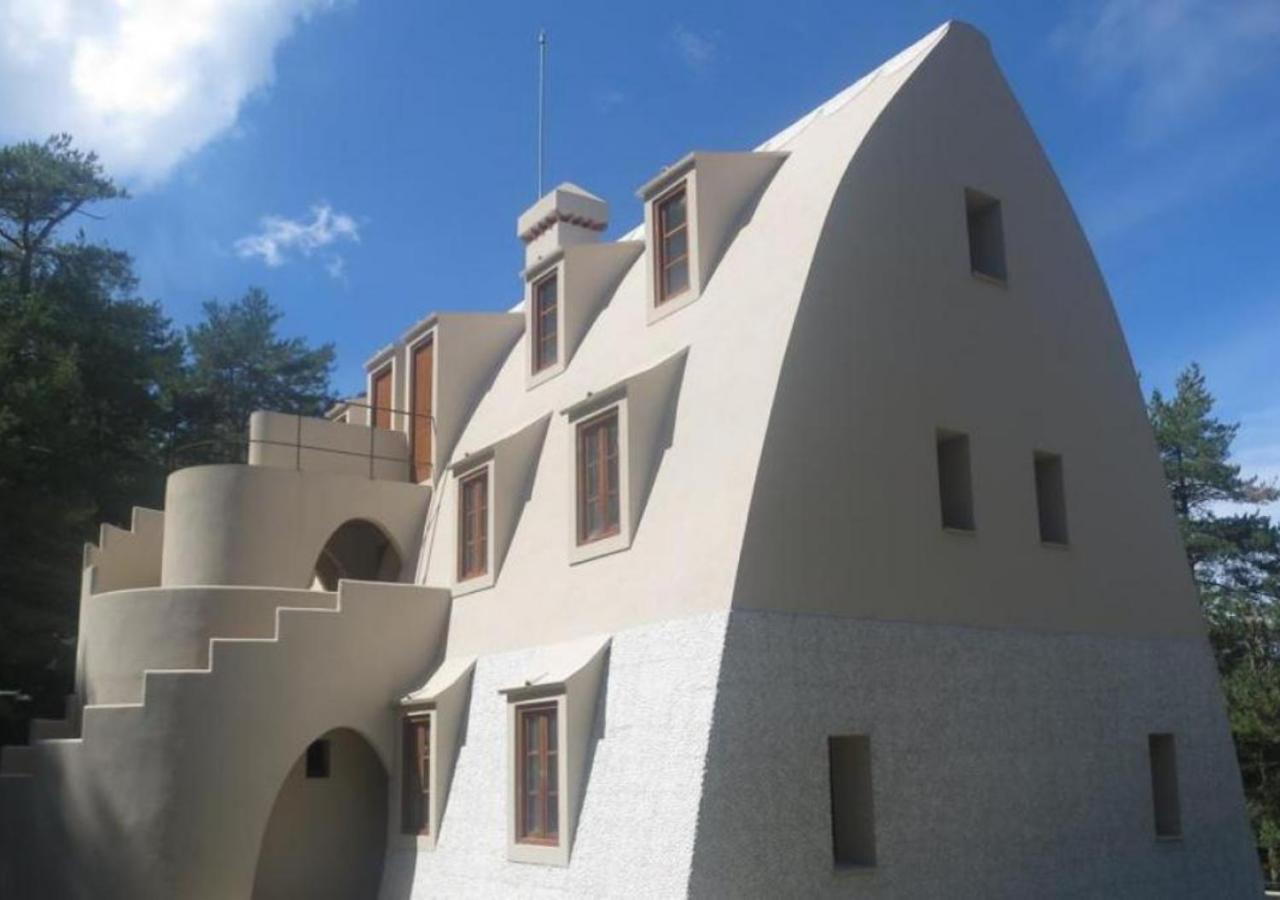 Apartamento Con Encanto En El Pirineo La Pobla de Lillet Luaran gambar